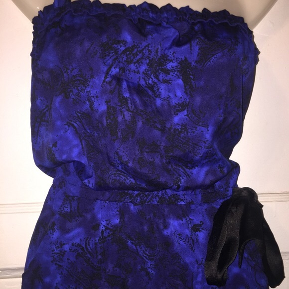 UO Staring at Stars Strapless Cinched Dress - Picture 3 of 6